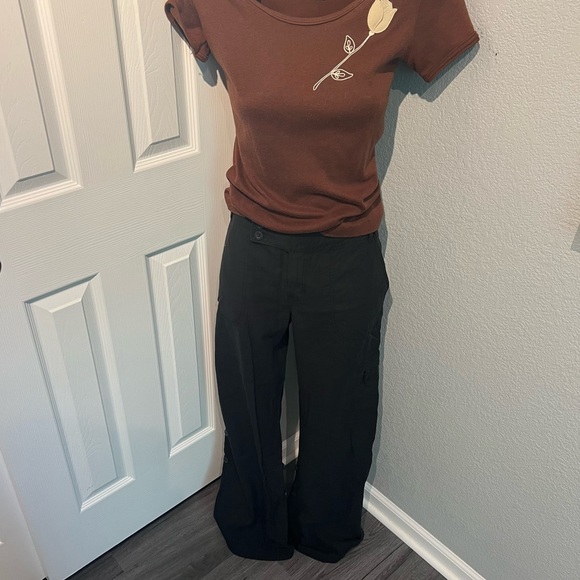 The North Face hiking cargo outdoor pants size 12 - Picture 4 of 16